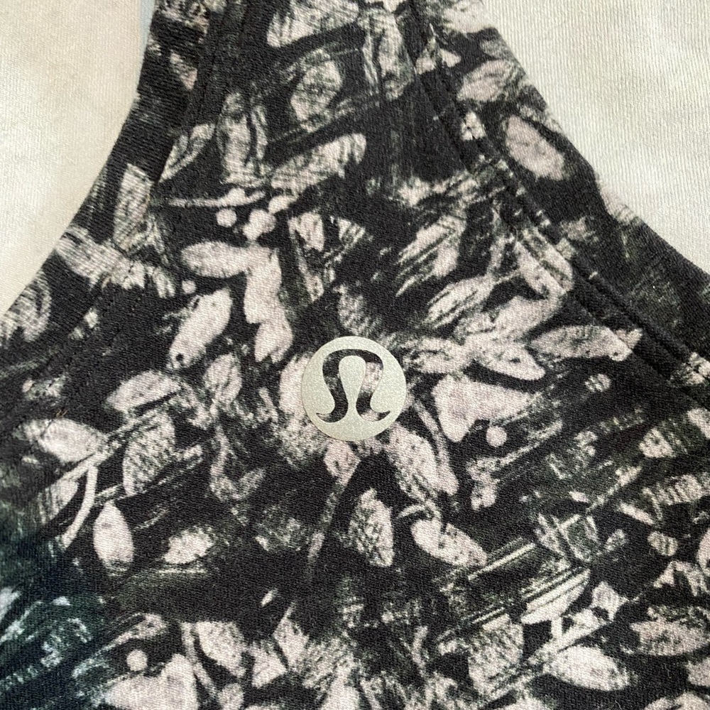 Lululemon Cool Racerback Short Tank Nulu Size 12 Blossom Overlay - Picture 4 of 5